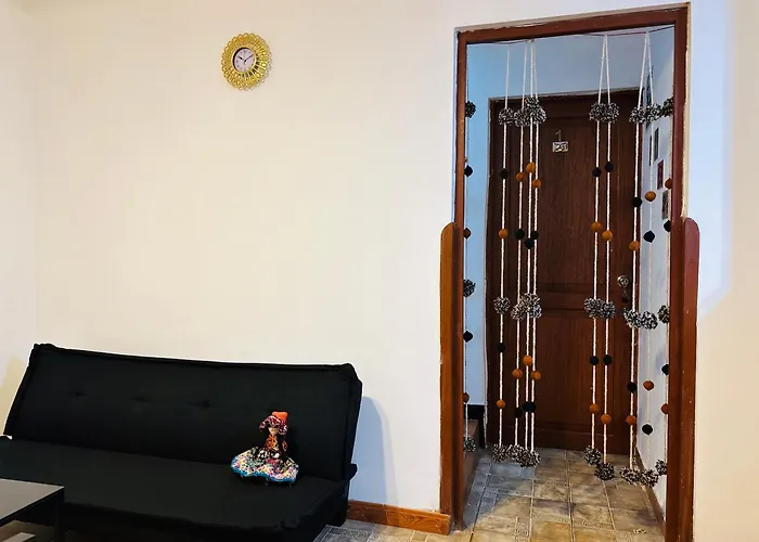 Maga House *